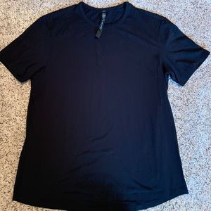 lululemon tshirt men’s